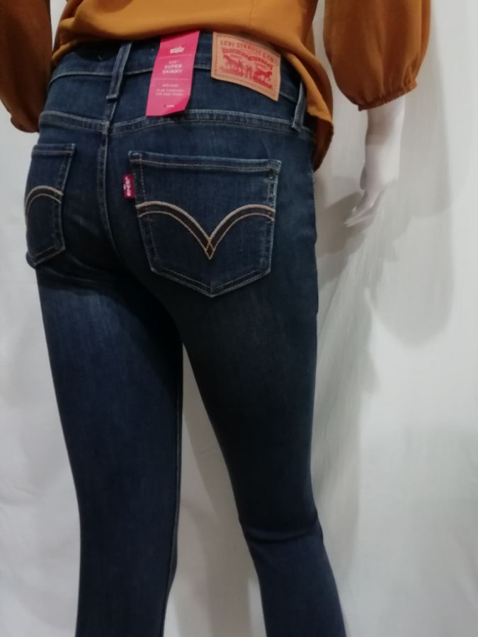 Abolido nosotros borde Vaquero LEVI'S chica. M-535,ref-109748 | Tienda online vaqueros primeras  marcas