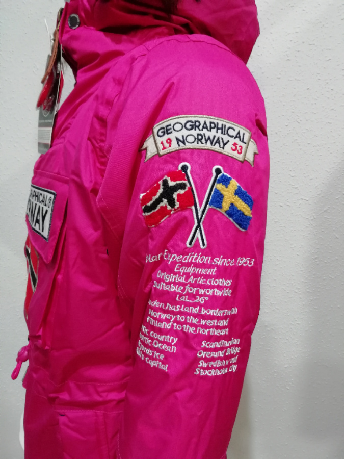 cazadora norway fucsia